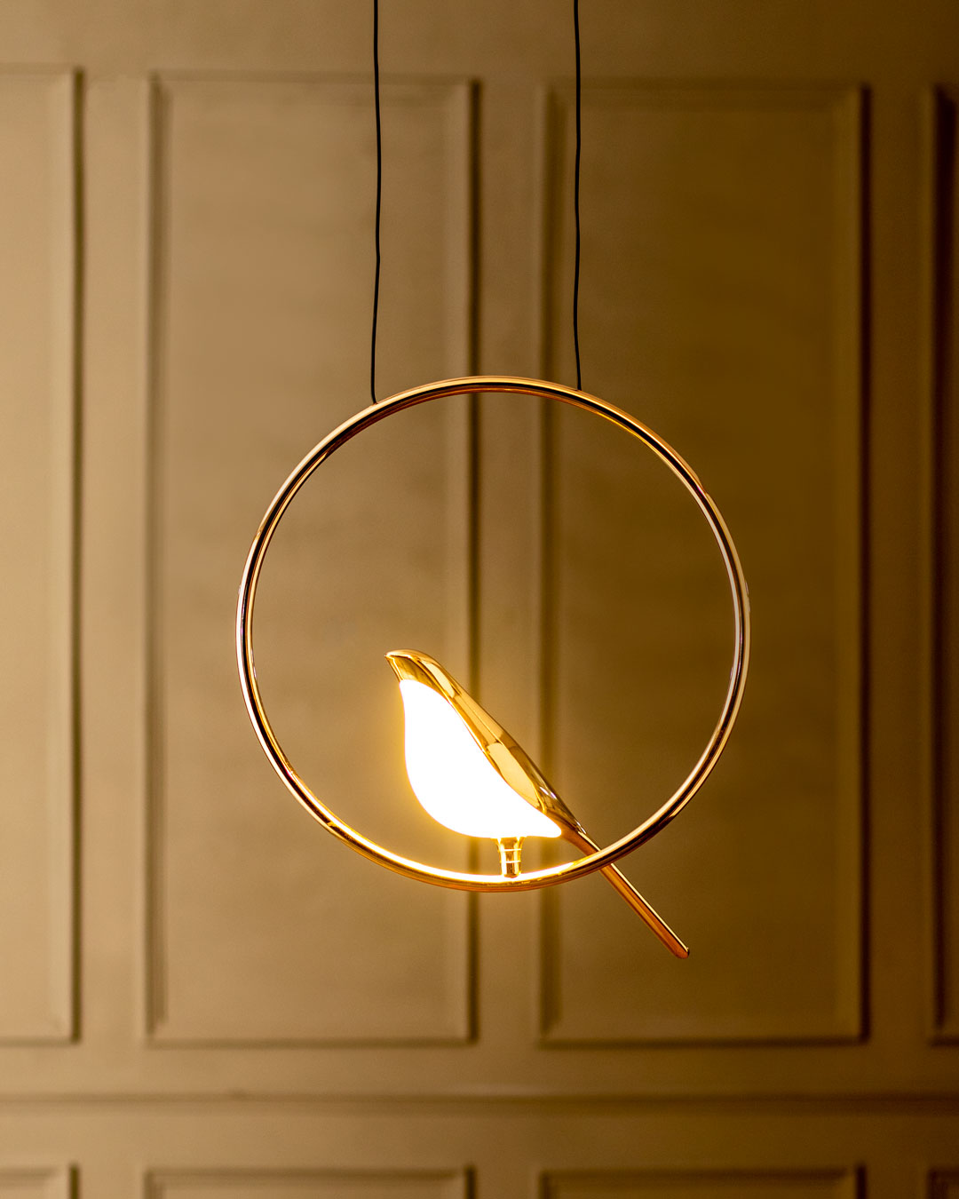 Junips | Aves Bird Pendant Light