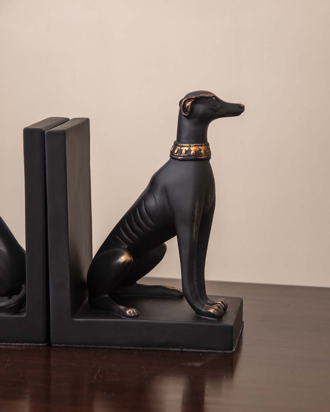 Junips | Guard Dog Bookend Set - Black
