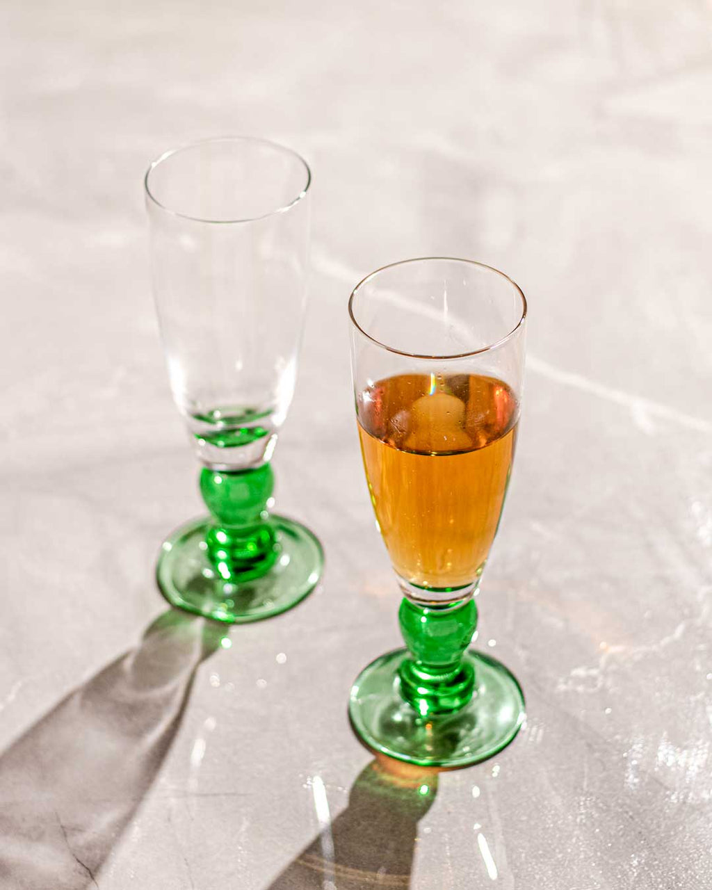 Junips | Swirl Green Champagne Flute - Set of 6
