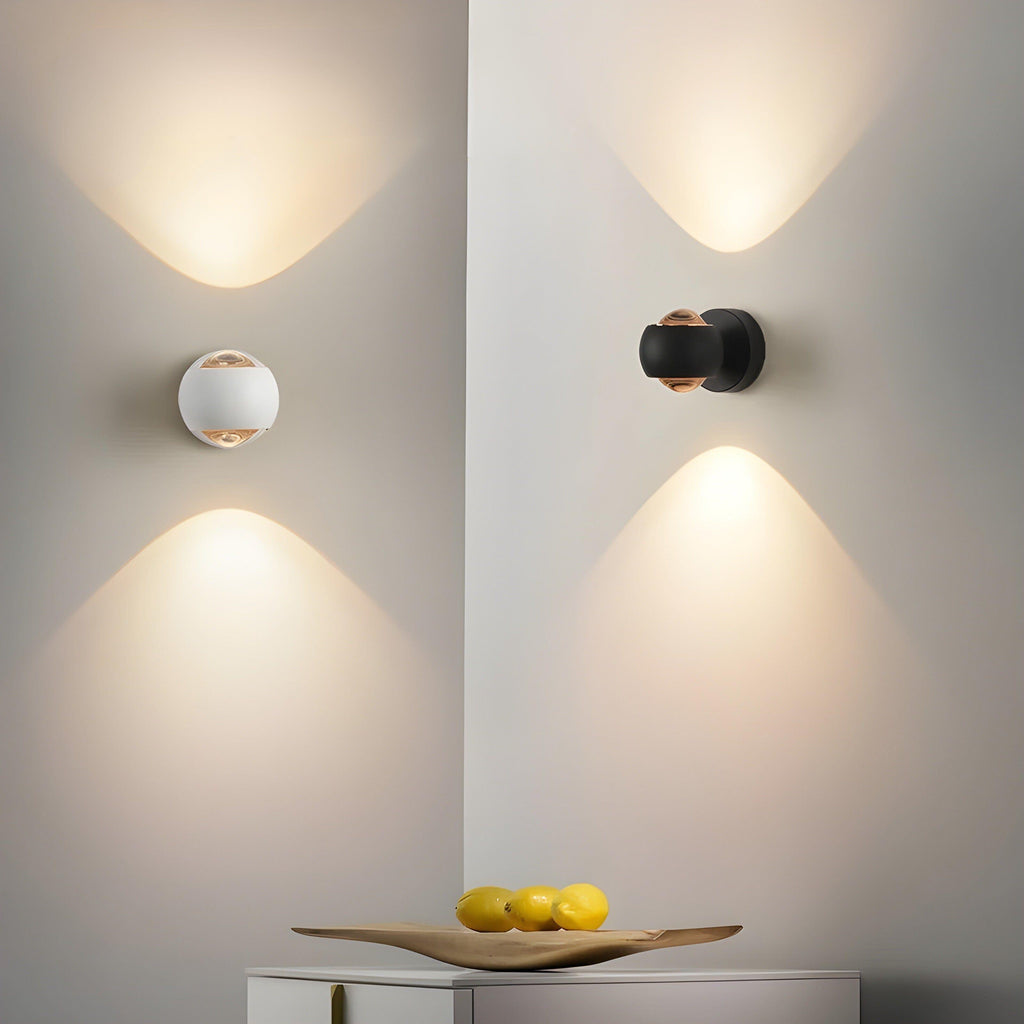 Junips | Light - Modern swivel indoor wall lamp