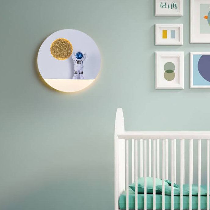 Junips | Contemporary Creative Iron Resin Round Astronaut LED Wall Light Lamp for Bedroom