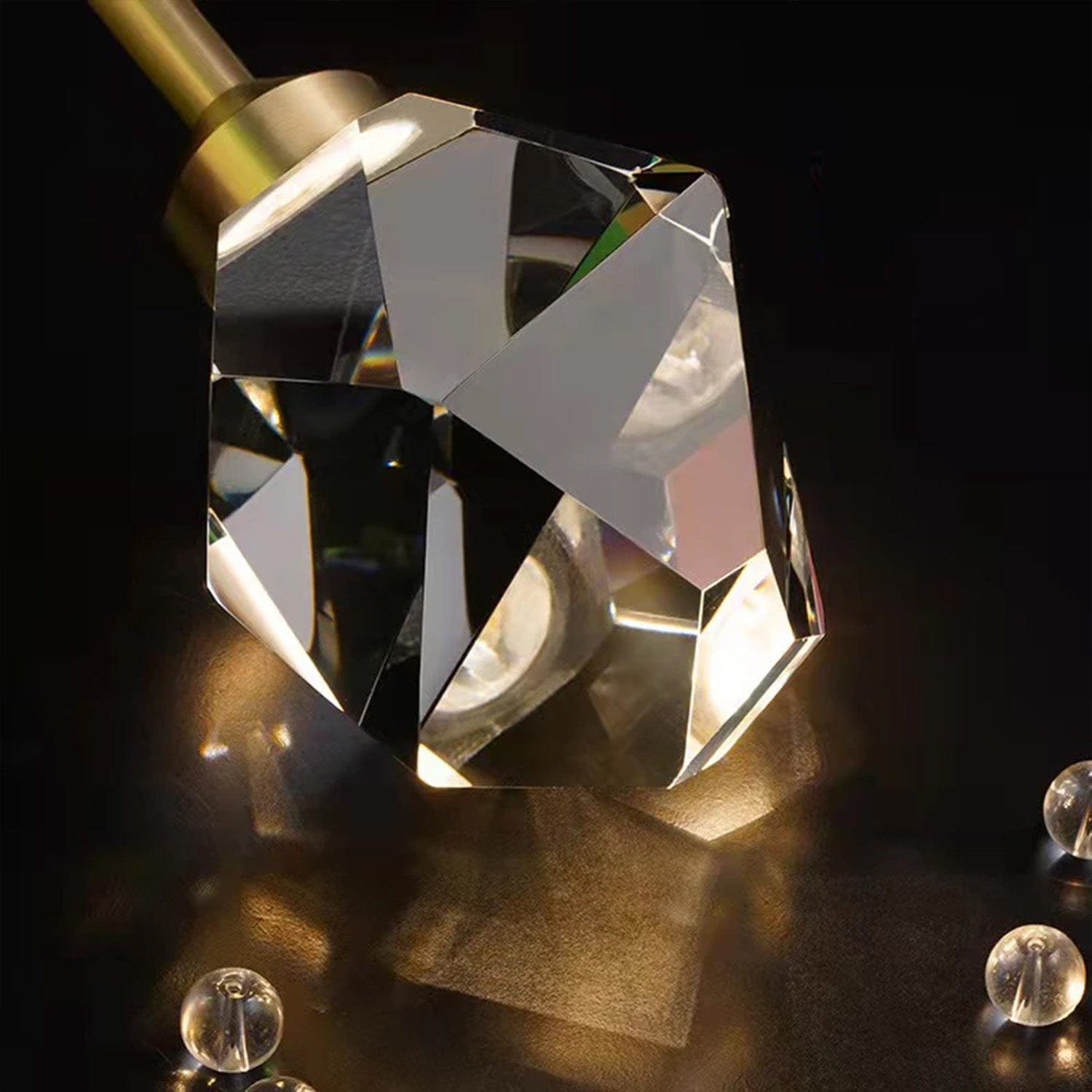 Junips | Crown Jewel pendant light