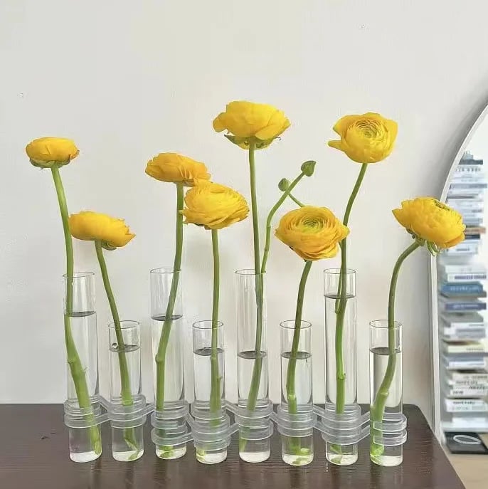 Junips | Flexible Flower Vases with Hinges | Modern Glass Tube Vase