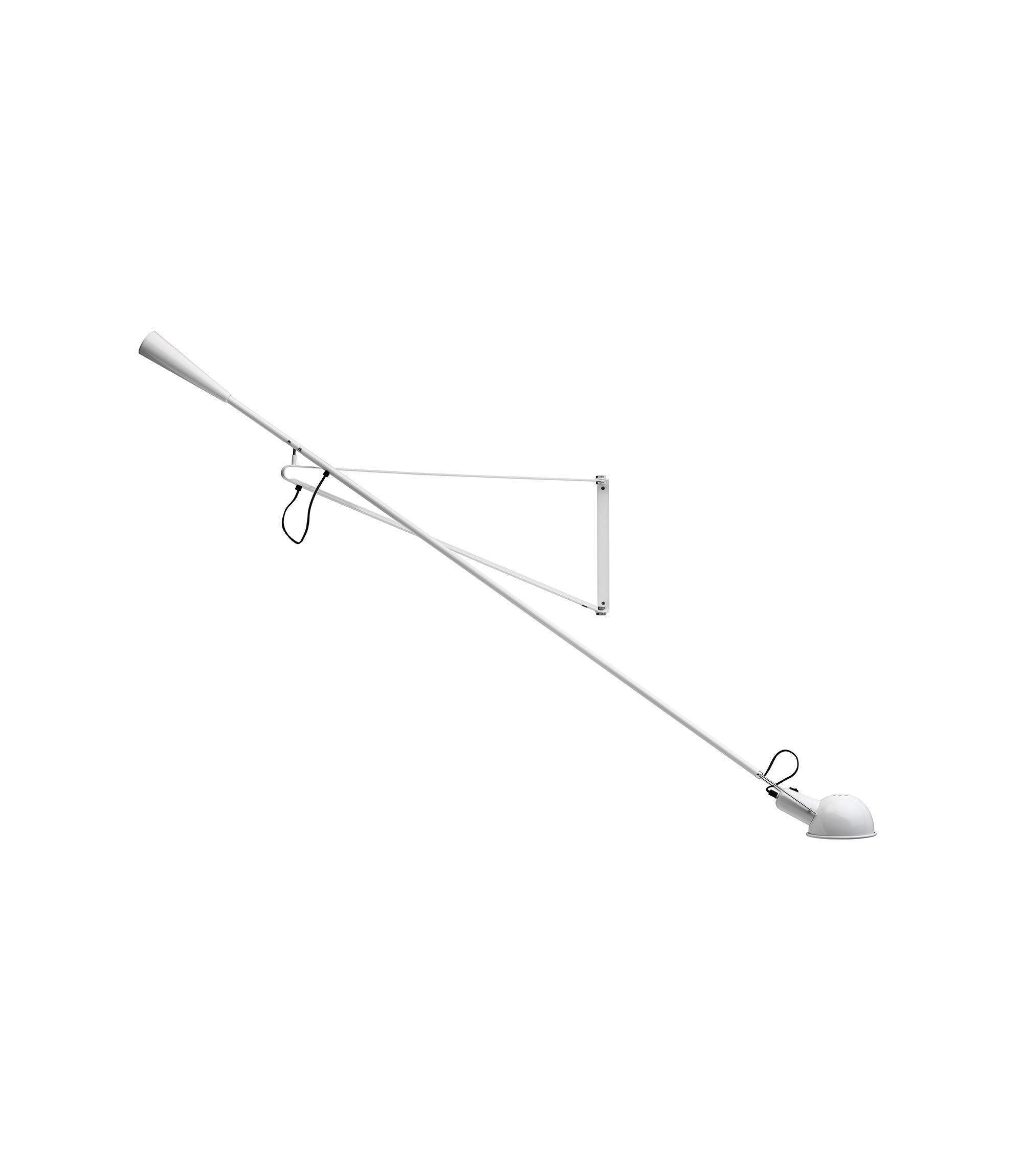 Junips | Model 265 Wall Lamp