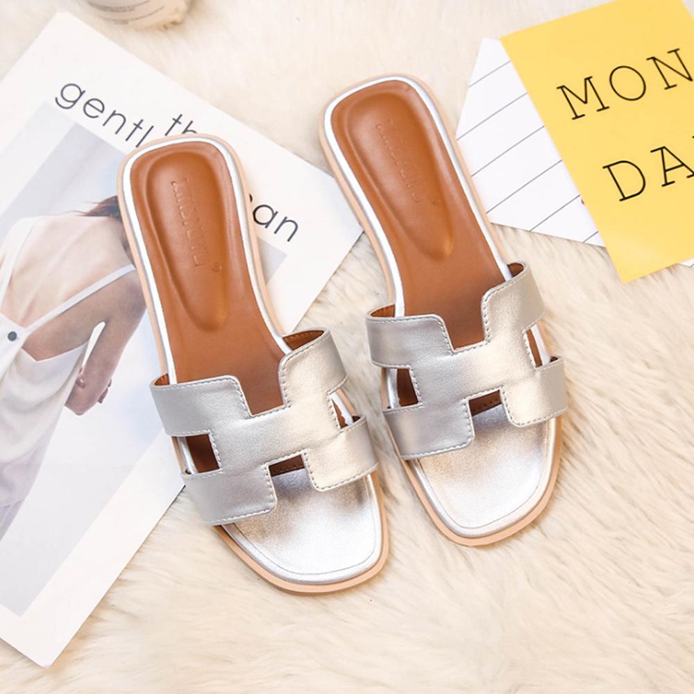Junips | H - Slippers | Soft, comfortable and trendy