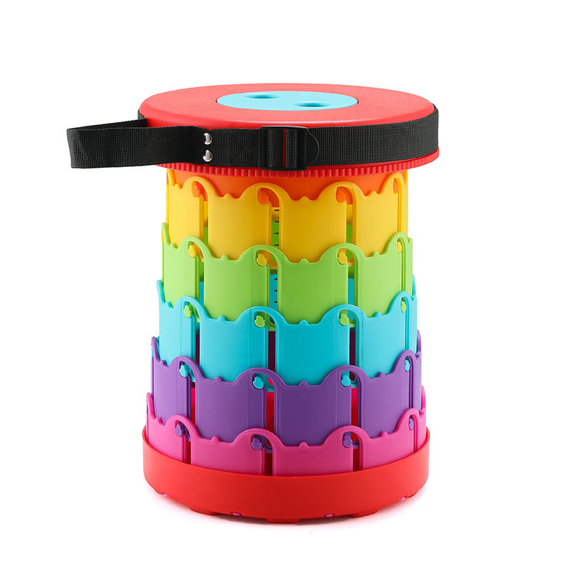 Junips | Improved retractable folding stool