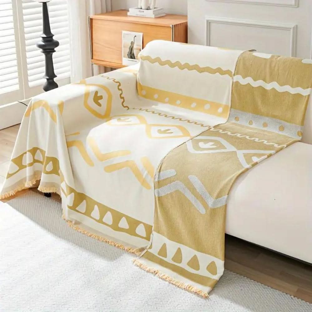 Junips | BohoRevive - Extravagant and fairy-tale sofa cover