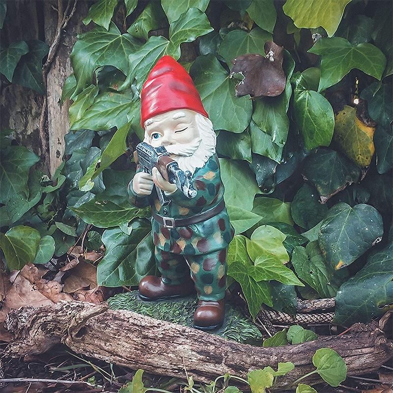 Junips | Military Garden Gnome with Camouflage Uniform