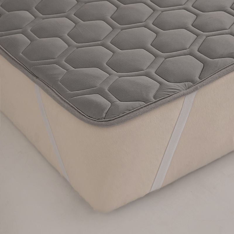 Junips | Dog Cooling Mat Indoor Outdoor Bed Pad