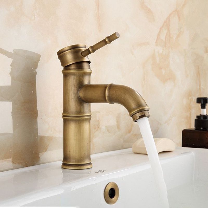 Junips | Farmhouse Brass Bathroom Faucet With Lever Handle Single Hole Sink Faucet