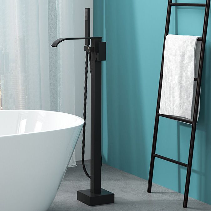 Junips | Modern Freestanding Bathtub Faucet Copper Floor Mounted Freestanding Bathtub Faucet