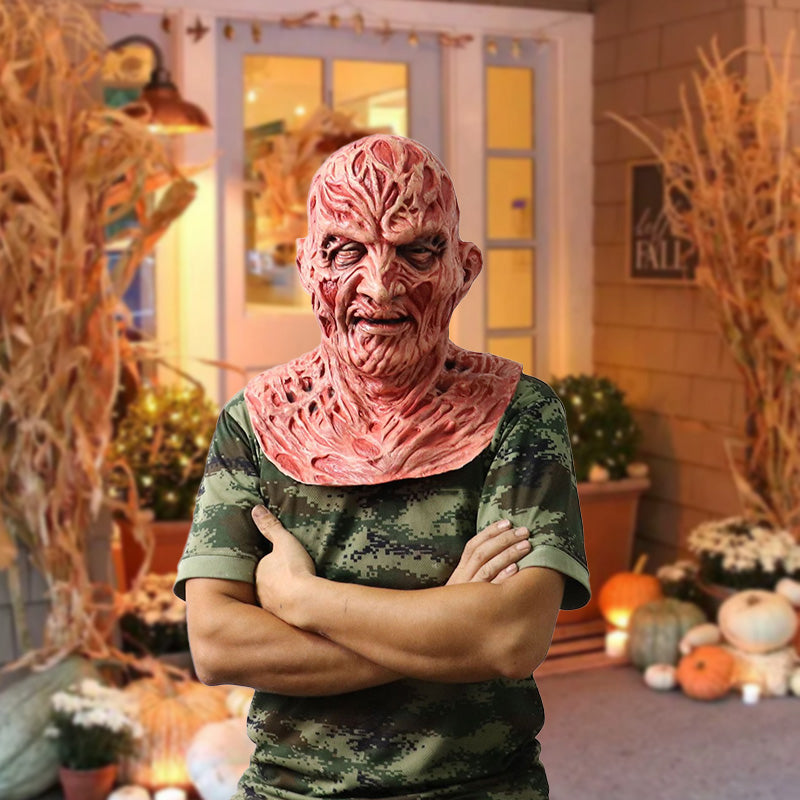Junips | Halloween spooky Freddy mask