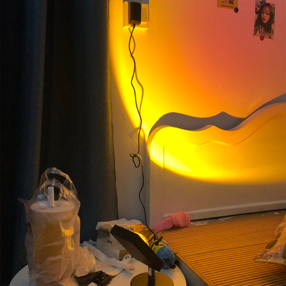 Junips | GlowBright Retro-Sunset-Table Lamp