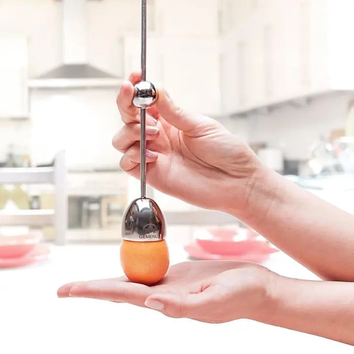 Junips | Stainless Steel Egg Opener – Precise Opening with Tapping Effect