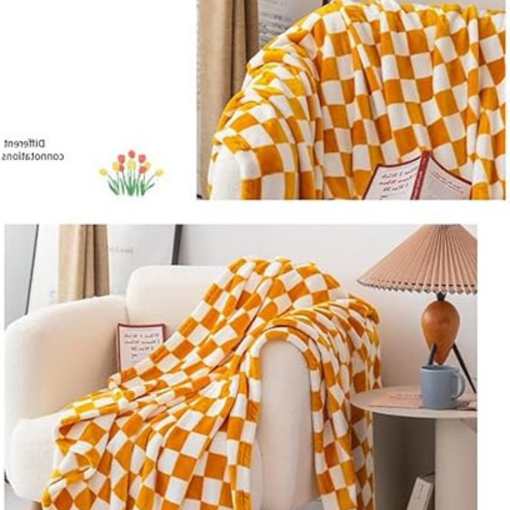 Junips | Stylish blanket in checkered pattern for your home