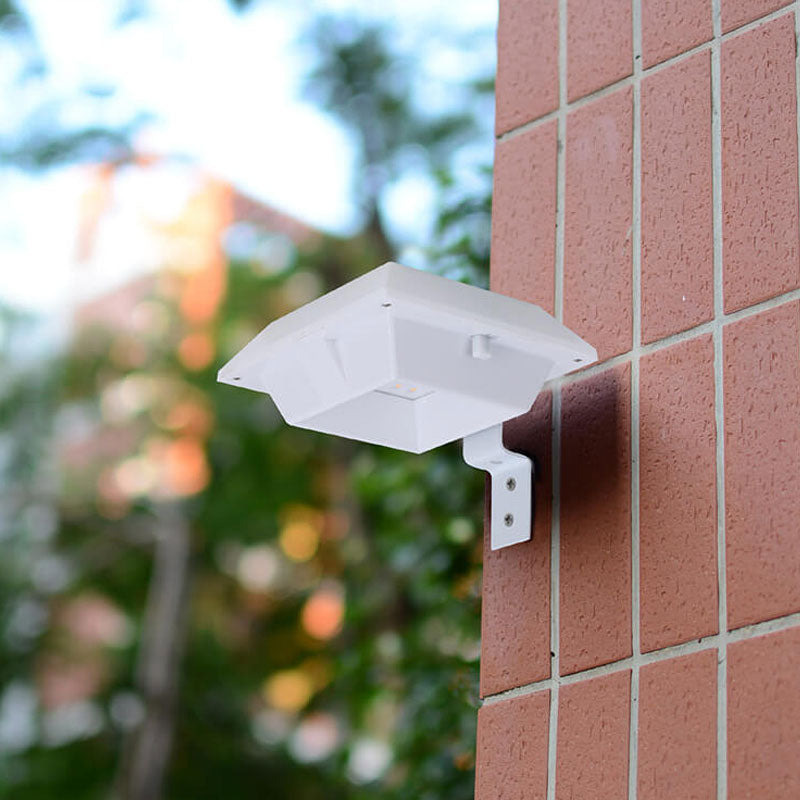 Junips | Solar UFO Shape Design Fence Light LED Outdoor Wall Lamp