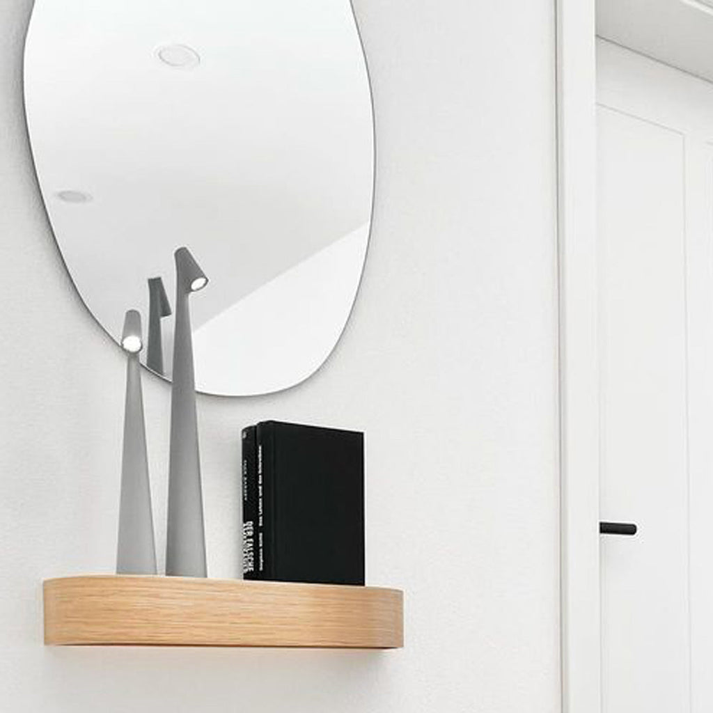 Junips | Table Lamp Modern Red Metal LED Light