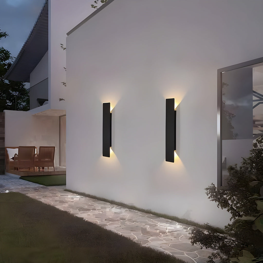 Junips | Light - Modern weatherproof LED wall lamp made of aluminum for outdoor use
