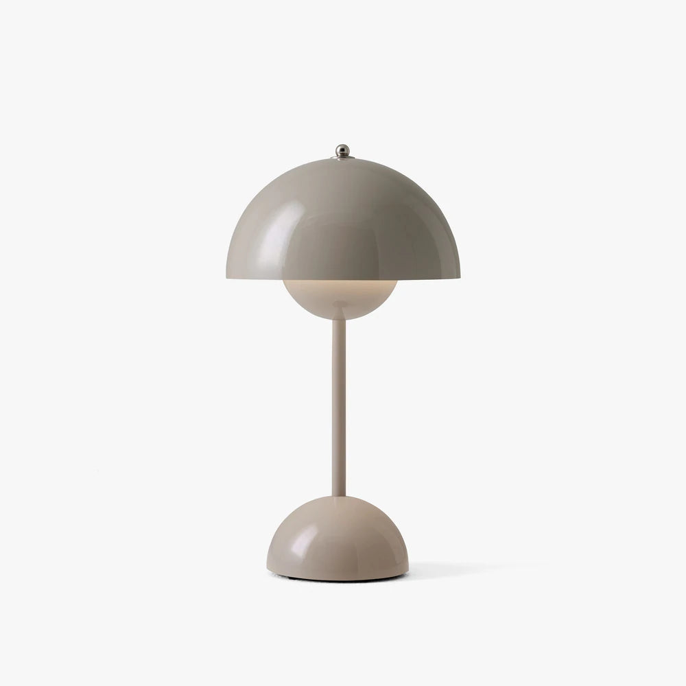 Junips | Adjustable brightness flower pot lamp - Italian rechargeable table lamp VP3
