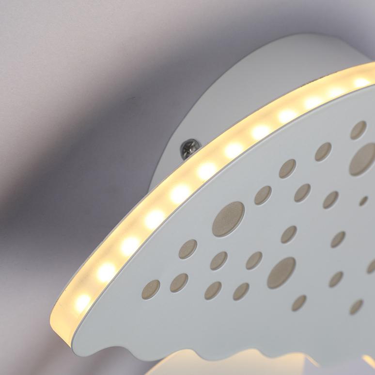 Junips | Modern creative 1-Light LED Jellyfish Wall Light