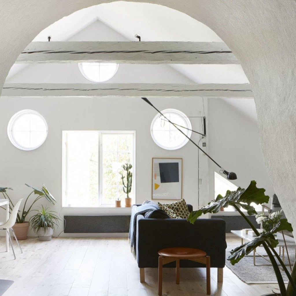 Junips | Model 265 Wall Lamp
