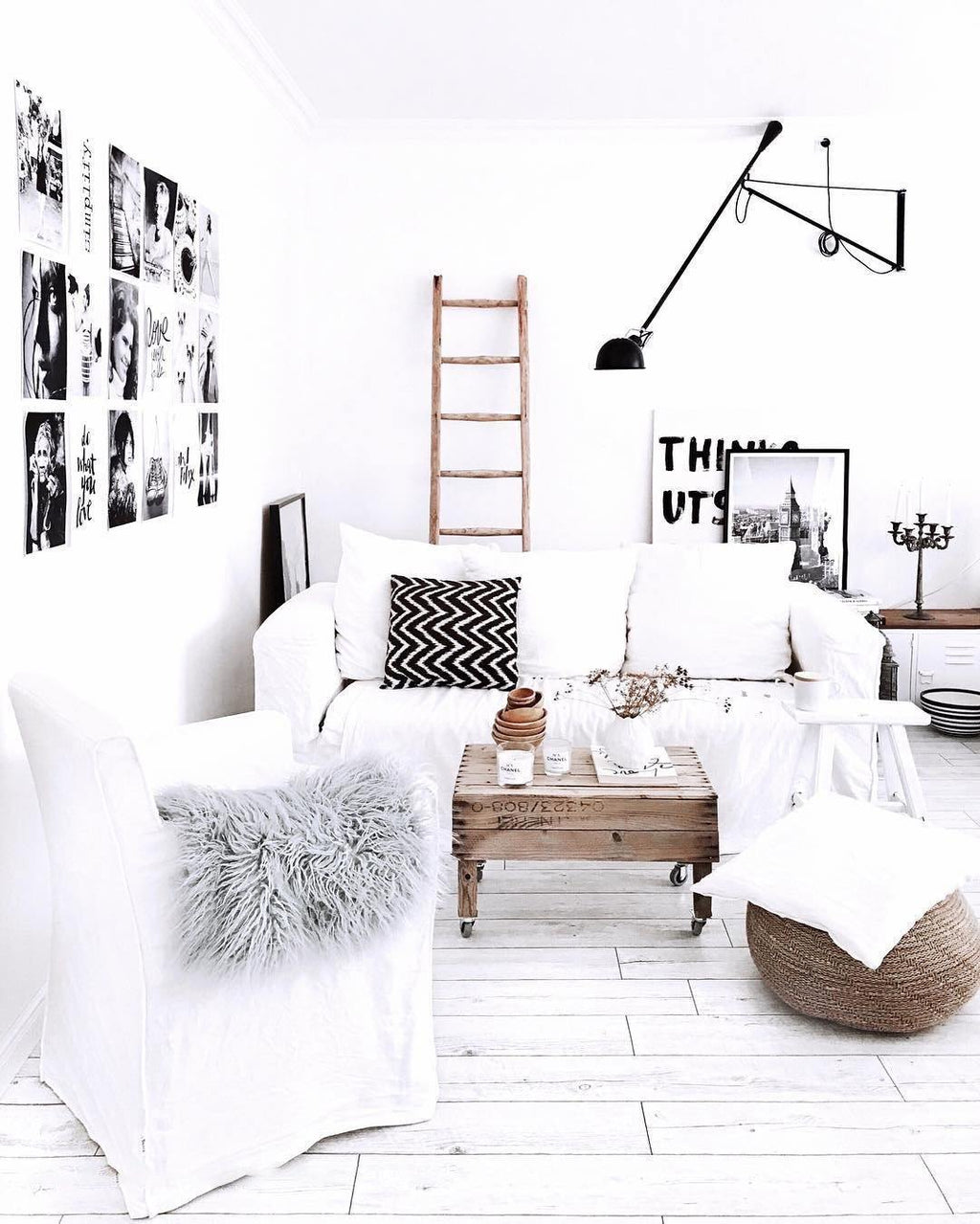 Junips | Model 265 Wall Lamp