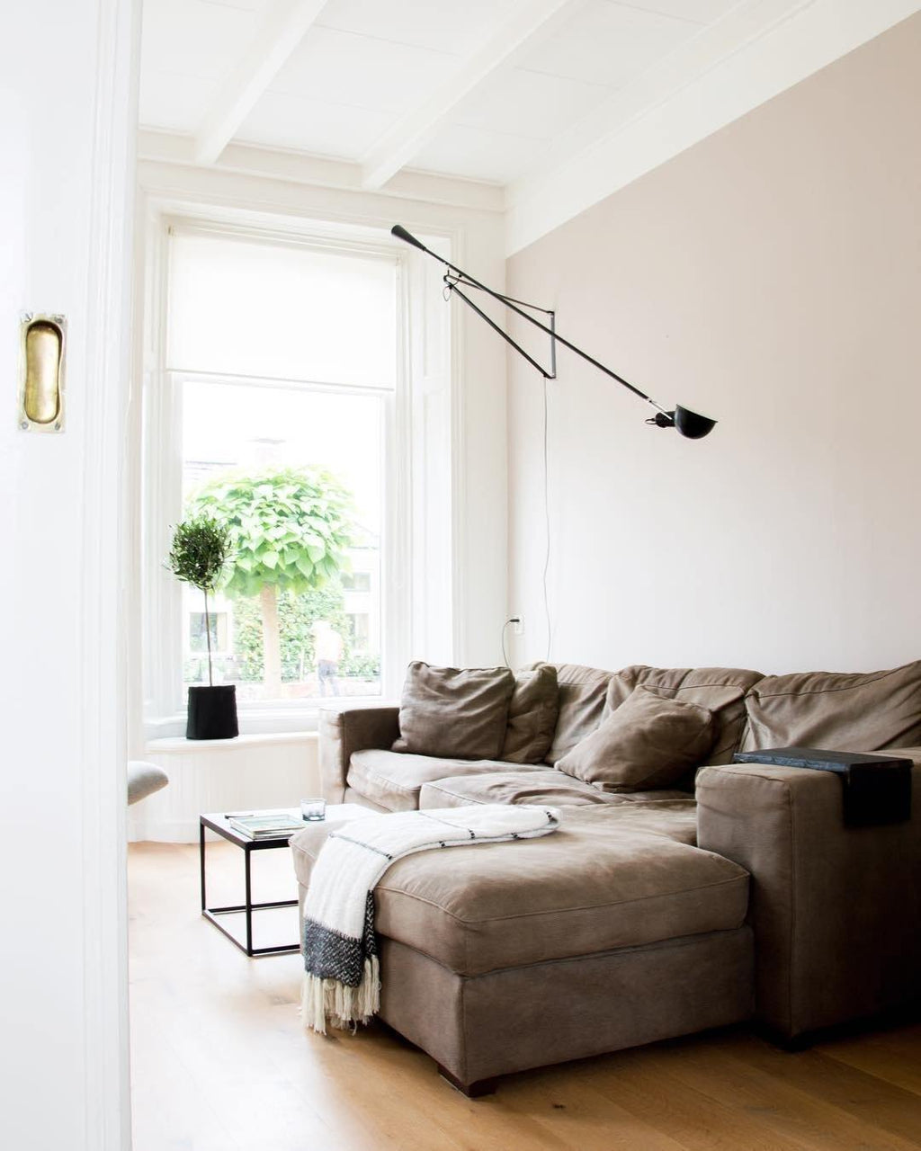 Junips | Model 265 Wall Lamp