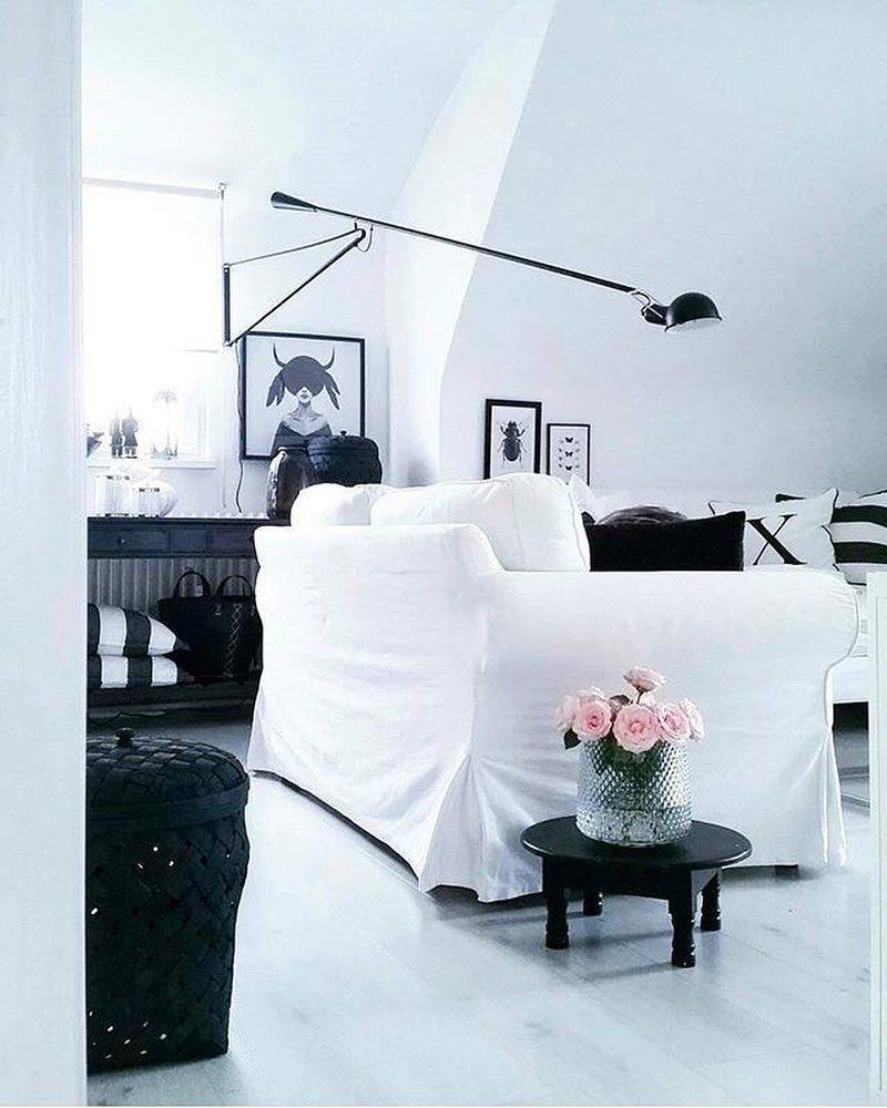 Junips | Model 265 Wall Lamp