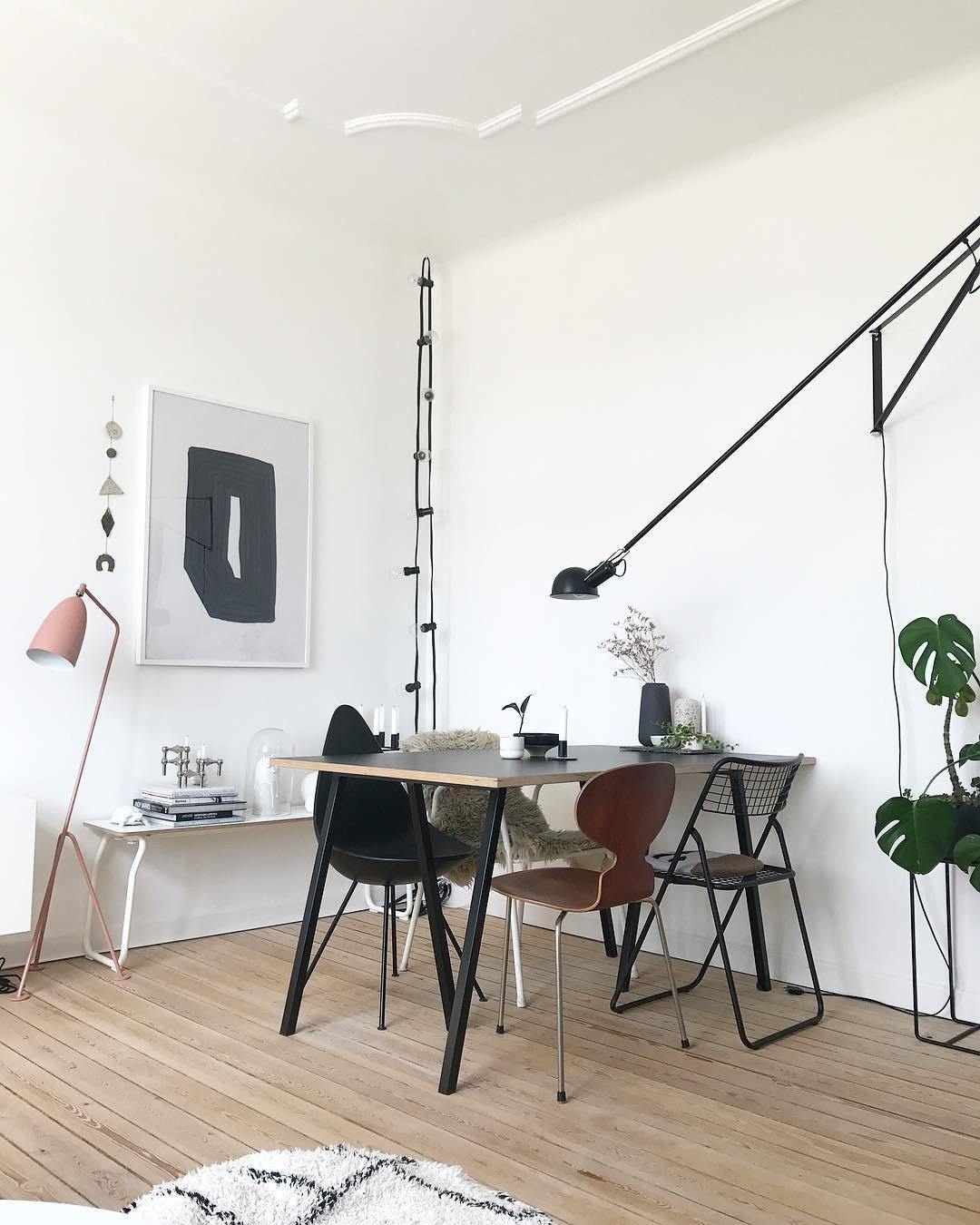Junips | Model 265 Wall Lamp