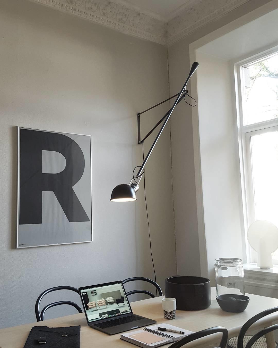 Junips | Model 265 Wall Lamp