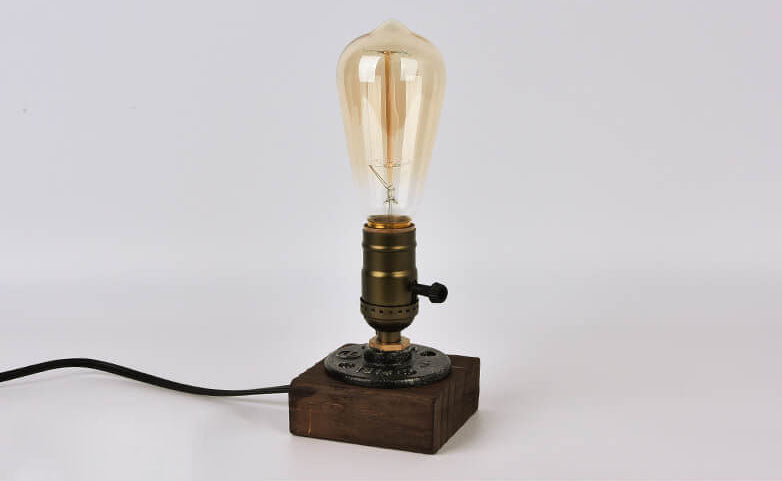 Junips | Vintage Industrial Iron Light Bulb 1-Light Table Lamp