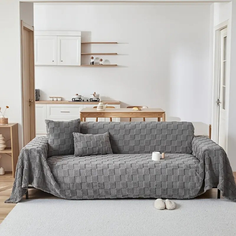 Junips | Checkered Plush Velvet Sofa Cover