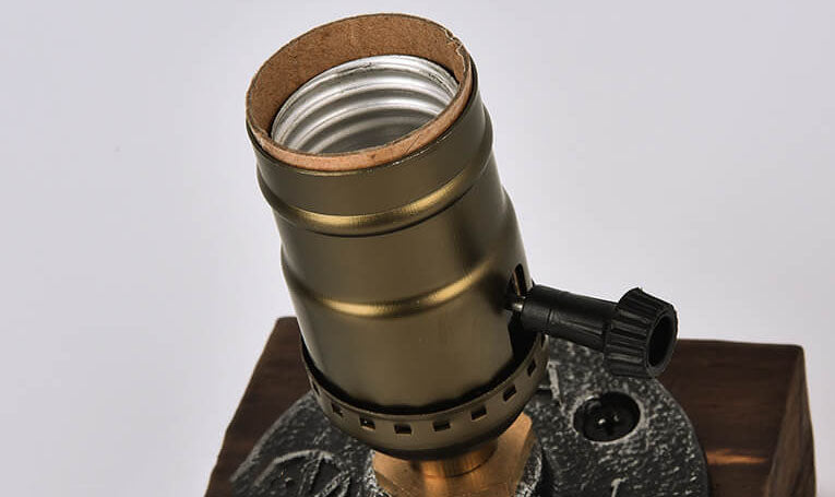Junips | Vintage Industrial Iron Light Bulb 1-Light Table Lamp