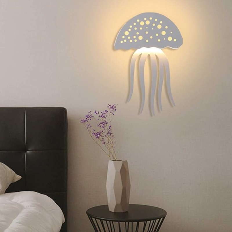 Junips | QualleGlow | Exclusive LED wall lamp in the shape of a jellyfish