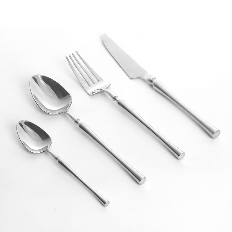 Junips | Classic Stainless Steel Set with Elegant Handles