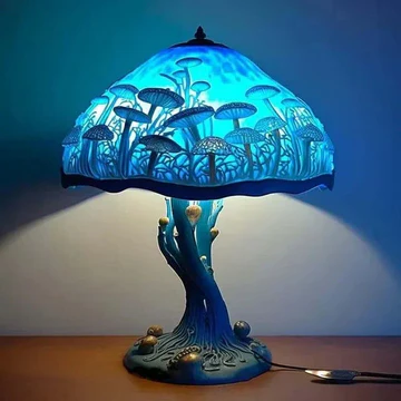 Junips | Stained Glass Plant Series Table Lamp