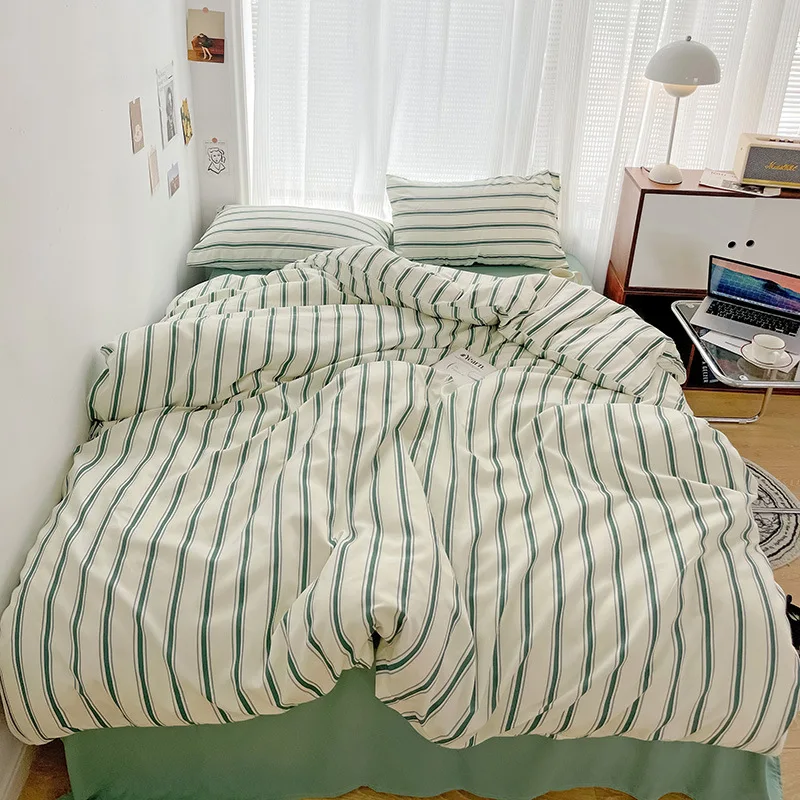 Junips | Nordic Stripes Bedding Set