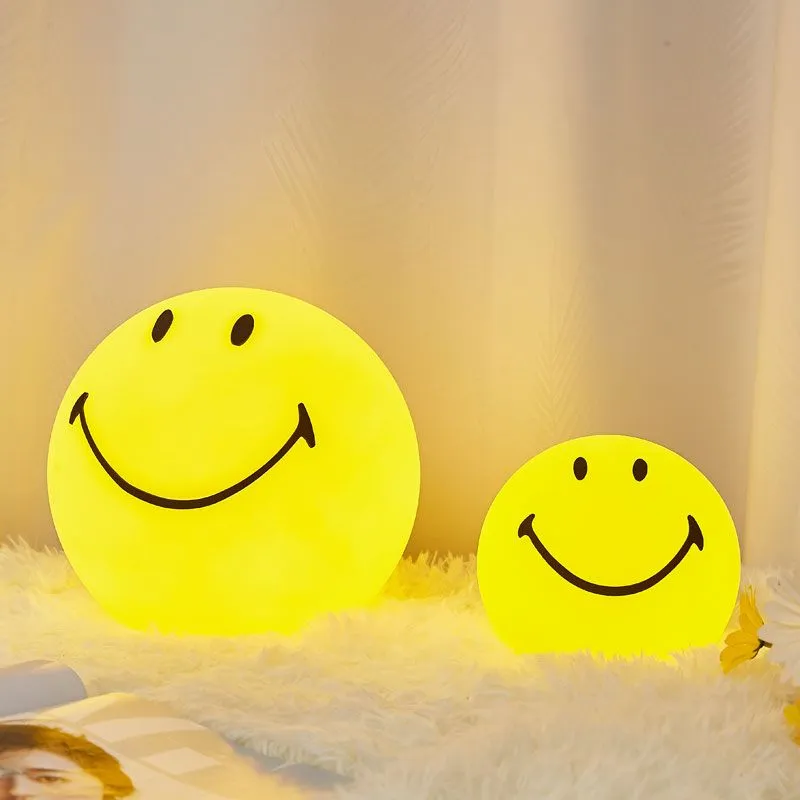 Junips | Smiley Night Light