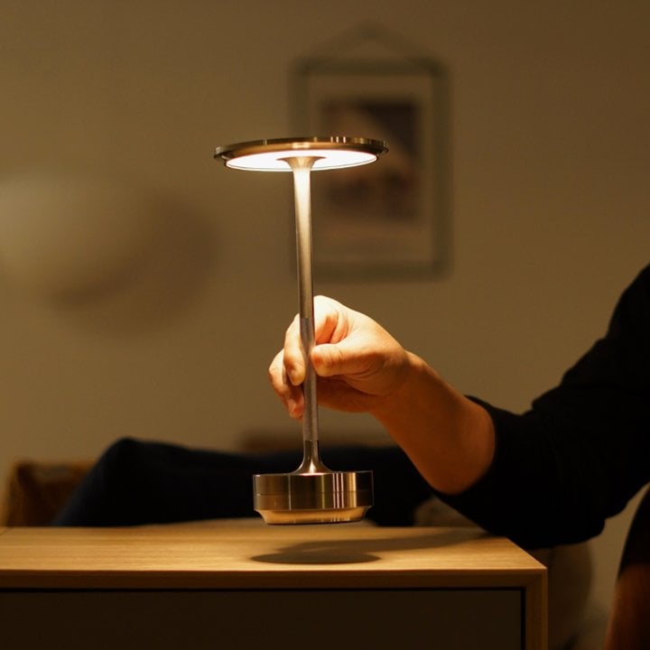 Junips | Cordless Table Lamp - Dimmable & Rechargeable Waterproof Desk Light