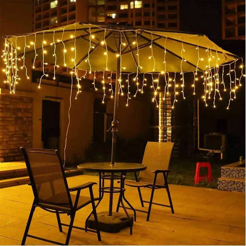 Junips | Quntis 10m 300 LED Solar String Lights – IP44 Waterproof Outdoor Garden & Patio Christmas Waterfall Icicle Lights for Holiday & Party Decoration
