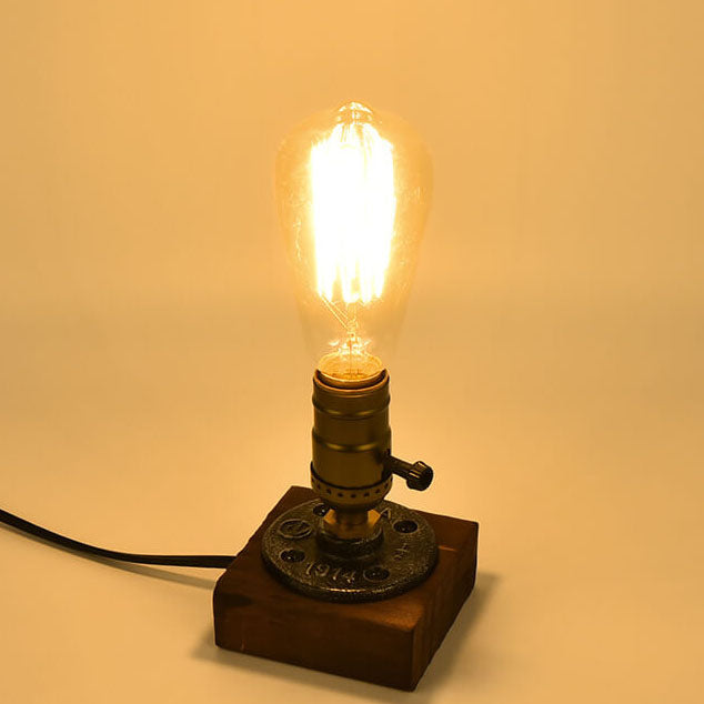 Junips | Vintage Industrial Iron Light Bulb 1-Light Table Lamp