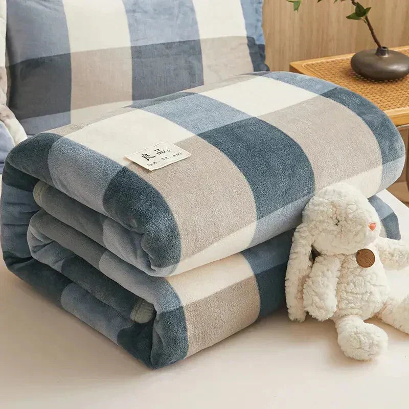 Junips | Thick Flannel Blanket - FlannelWarm