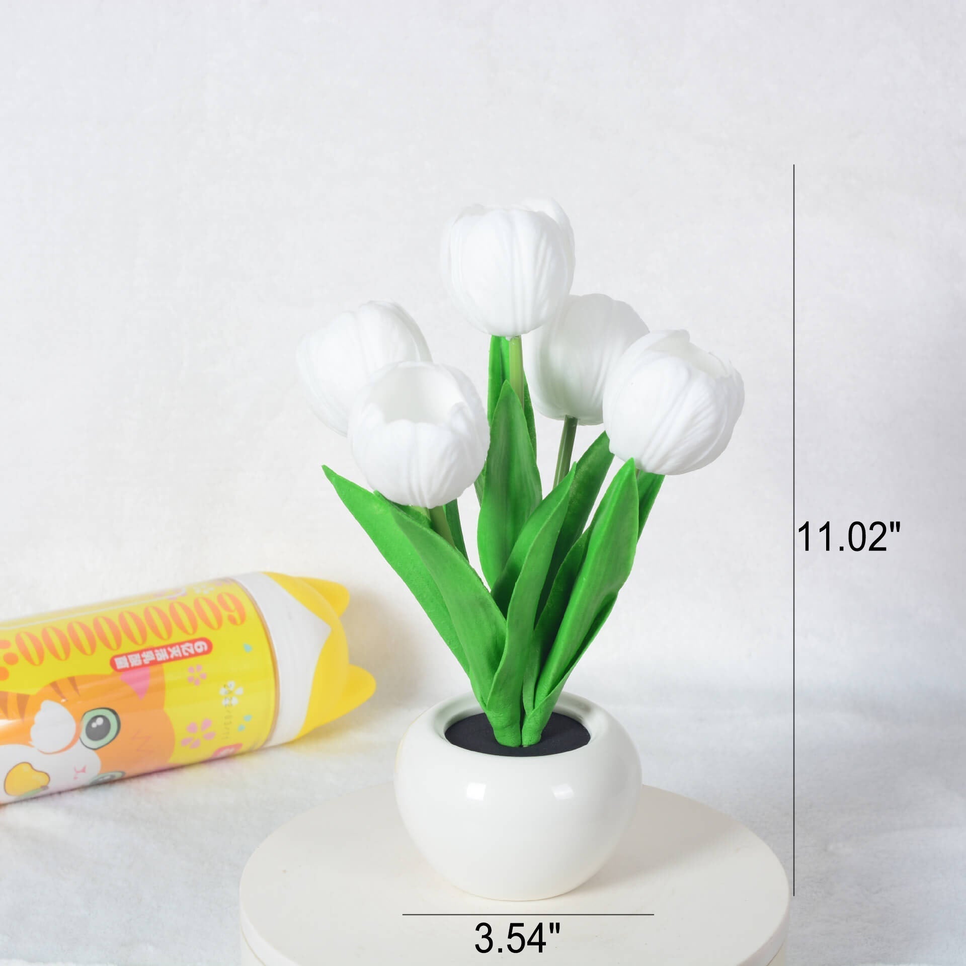 Junips | Modern Creative Simulation Tulip Peony LED Night Light Table Lamp