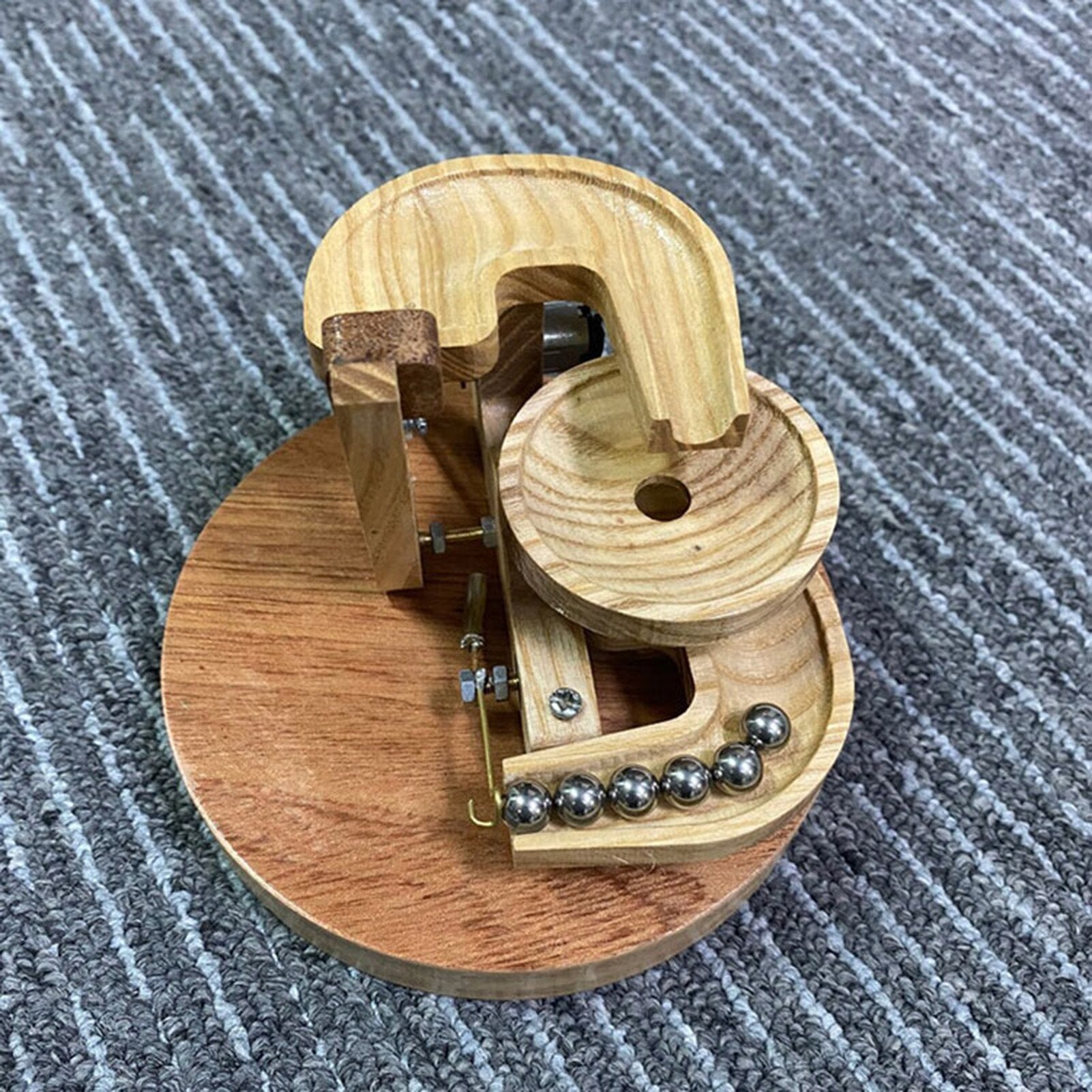 Junips | Eternal Motion Wood Marble Machine