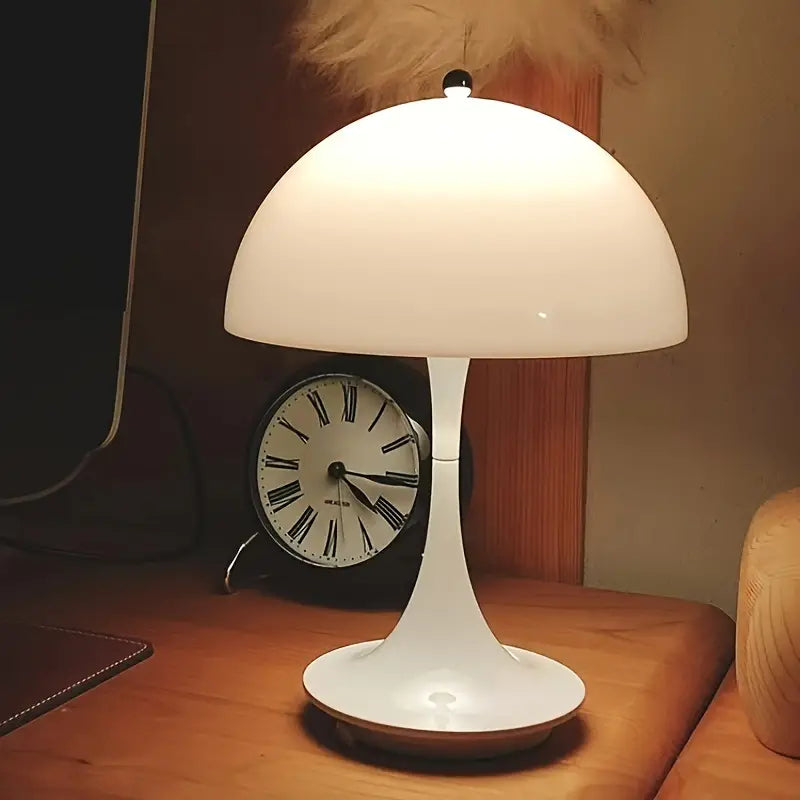 Junips | NordGlow | Luxurious and Modern Table Lamp
