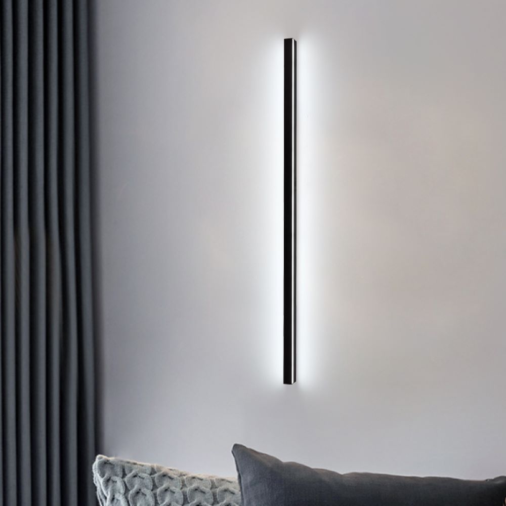 Junips | Linear minimalist and modern wall lamp