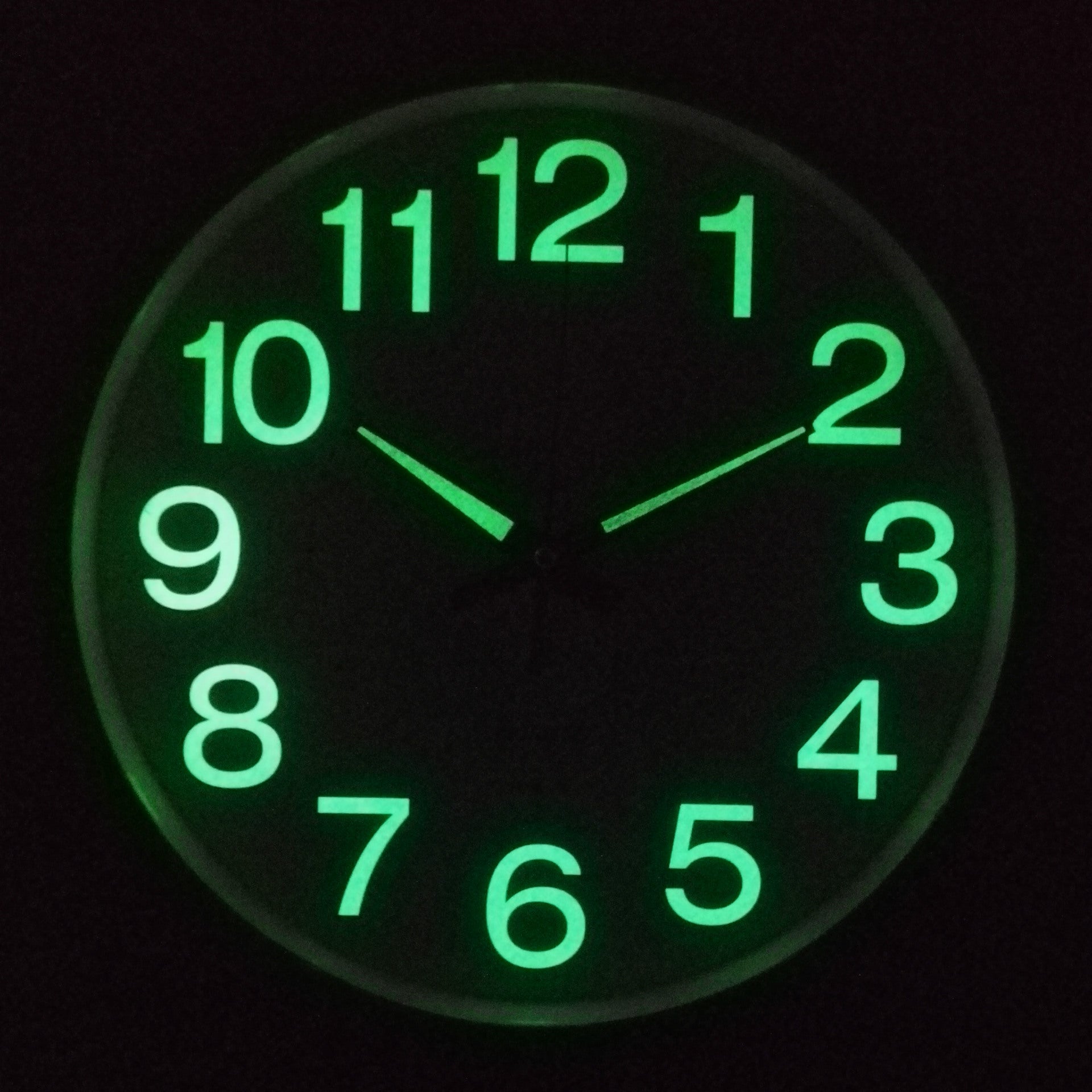 Junips | Illuminating Classroom Silent Wall Clock 30 cm