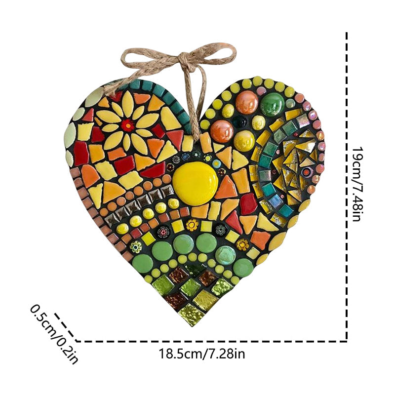 Junips | Large Garden Mosaic Heart Decoration