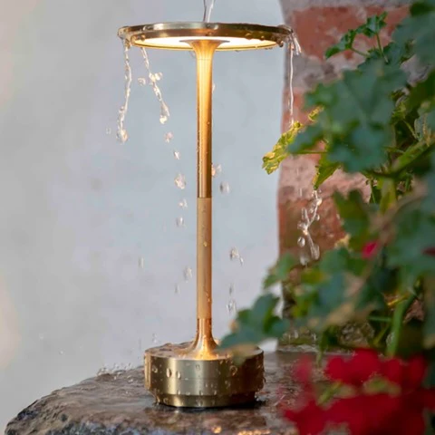 Junips | Portable Cordless Table Lamp - Adjustable light intensity