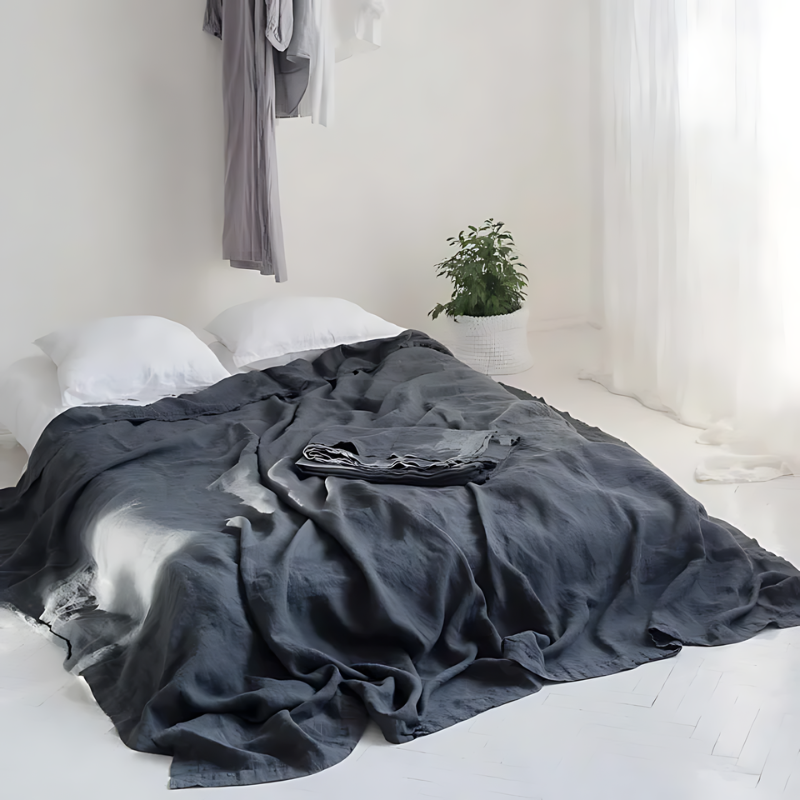 Junips | Classic Linen Bed Sheet